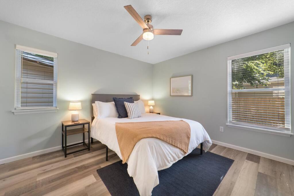 New Modern Bungalow Close To Downtown! Fully Fenced Yard St. Augustine Kültér fotó